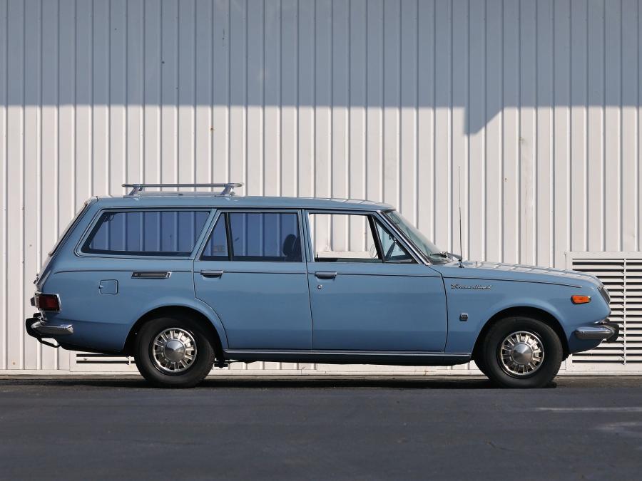 Toyota Corona Mark II Van 1968 года  (фото 2 из 4)